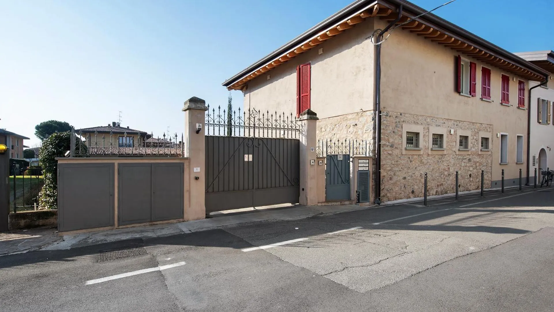 Little Mier Iseo Apartment