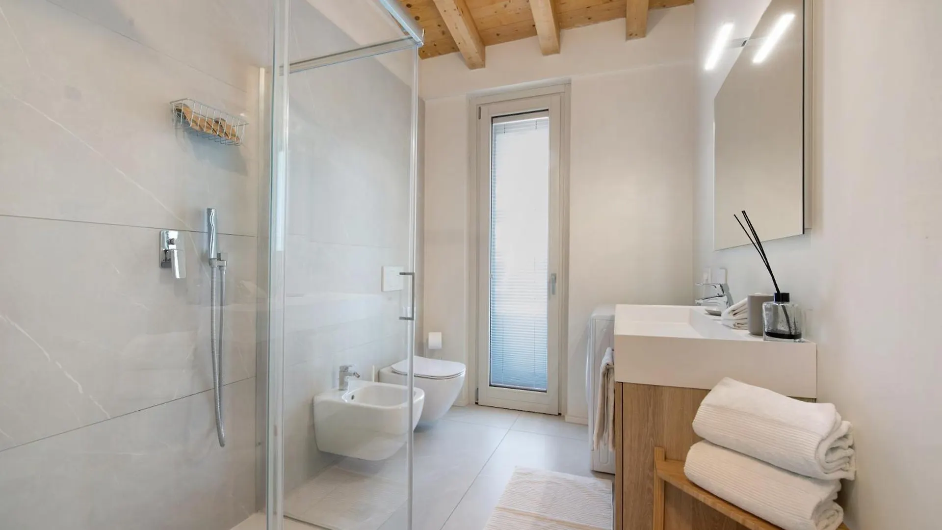 Little Mier Iseo Apartment