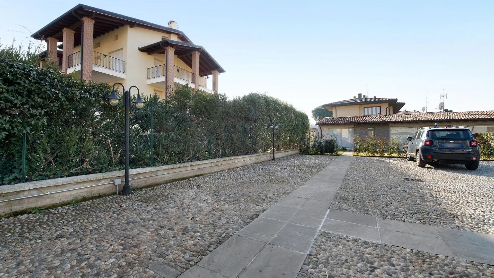 Little Mier Iseo Apartment 0*,  Italy